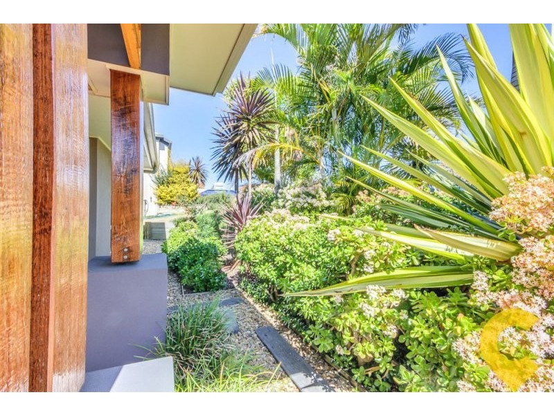 19 Dennis Vale Drive, Daisy Hill QLD 4127