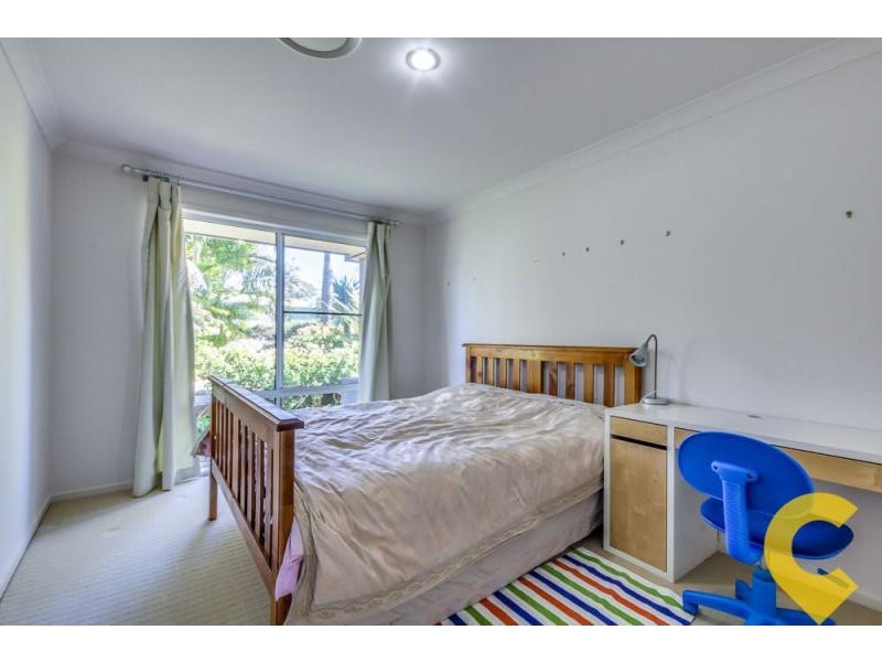 19 Dennis Vale Drive, Daisy Hill QLD 4127