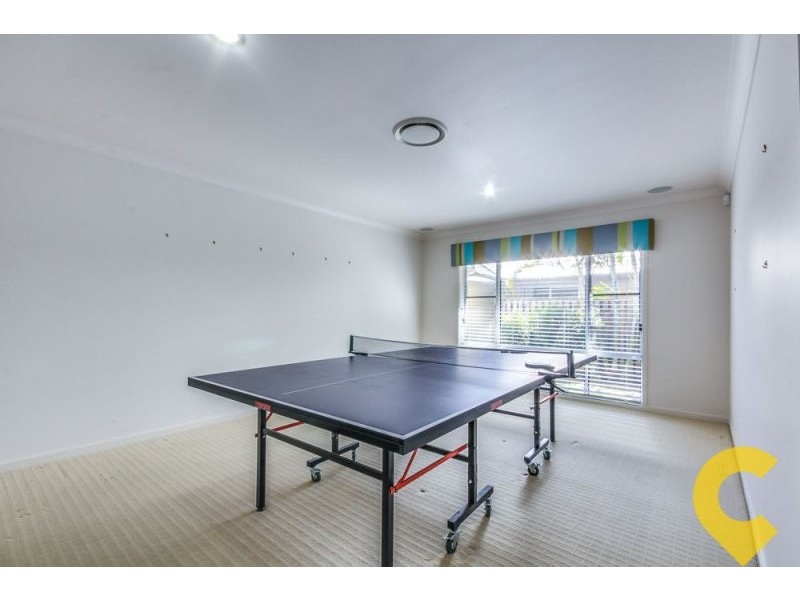 19 Dennis Vale Drive, Daisy Hill QLD 4127