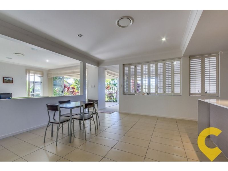 19 Dennis Vale Drive, Daisy Hill QLD 4127