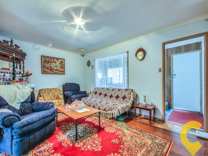 28 Blaxland Street, Woodridge QLD 4114