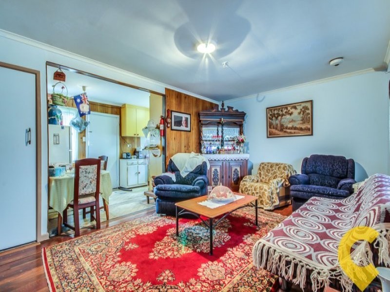 28 Blaxland Street, Woodridge QLD 4114