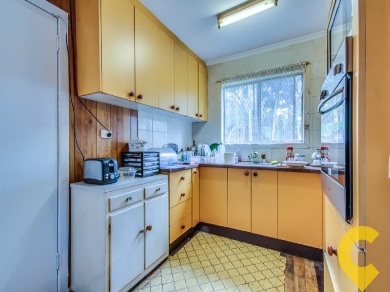 28 Blaxland Street, Woodridge QLD 4114