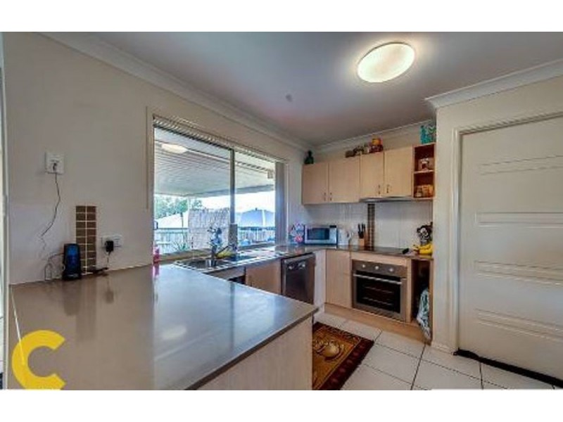 5 Gerbera Place, Regents Park QLD 4118