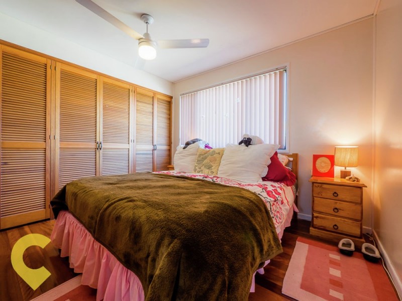 22 Aquarius Drive, Kingston QLD 4114