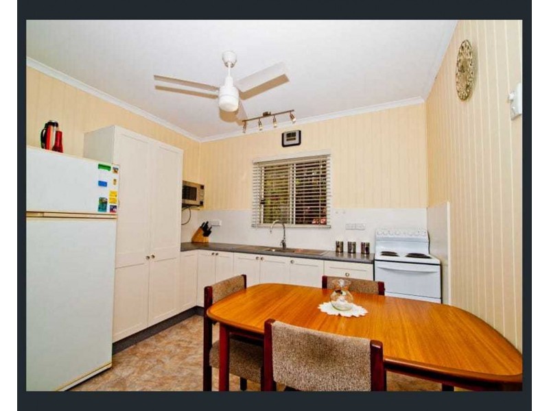 117 Nyleta St, Coopers Plains QLD 4108