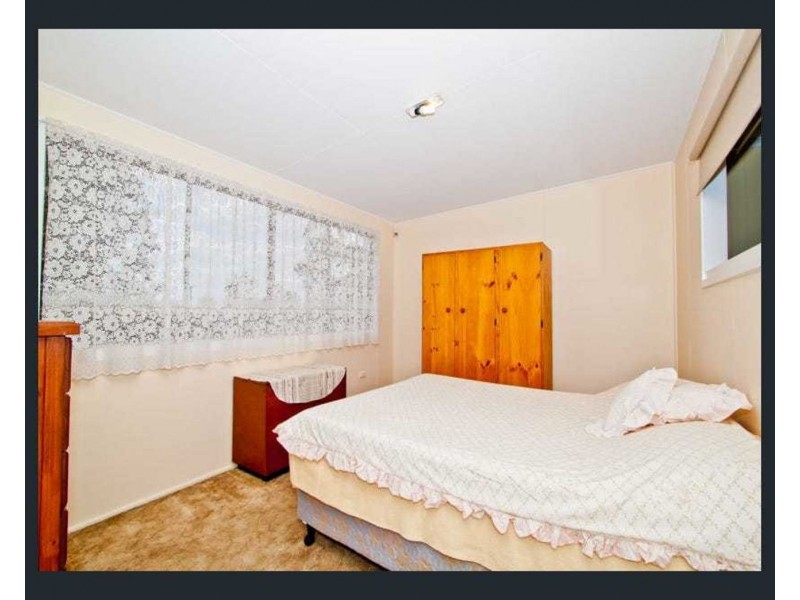 117 Nyleta St, Coopers Plains QLD 4108