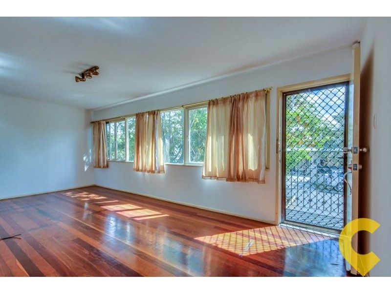 22 Sylvania St, Logan Central QLD 4114