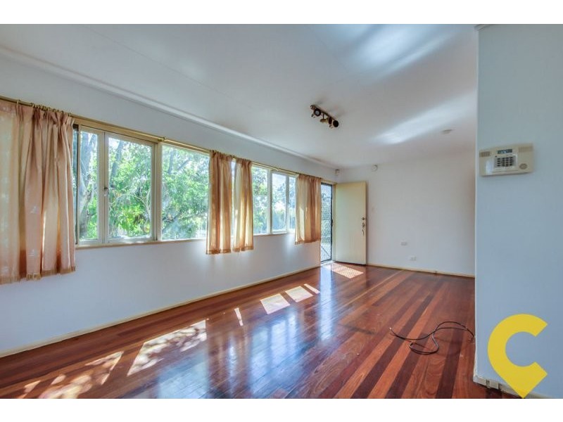 22 Sylvania St, Logan Central QLD 4114