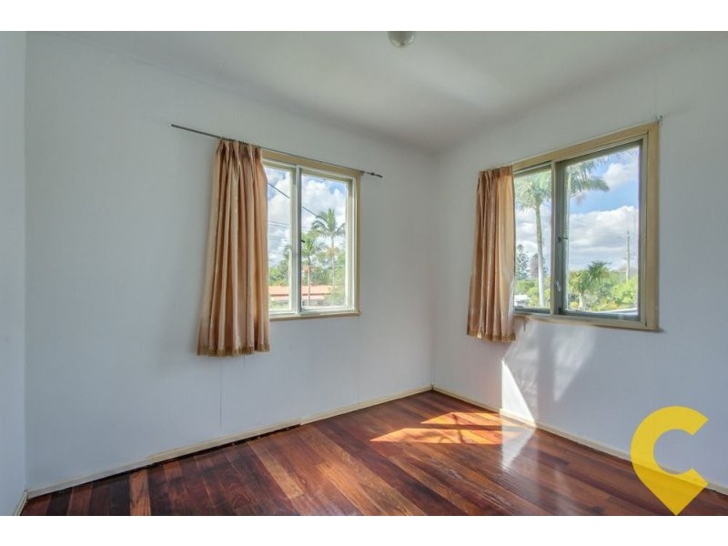 22 Sylvania St, Logan Central QLD 4114