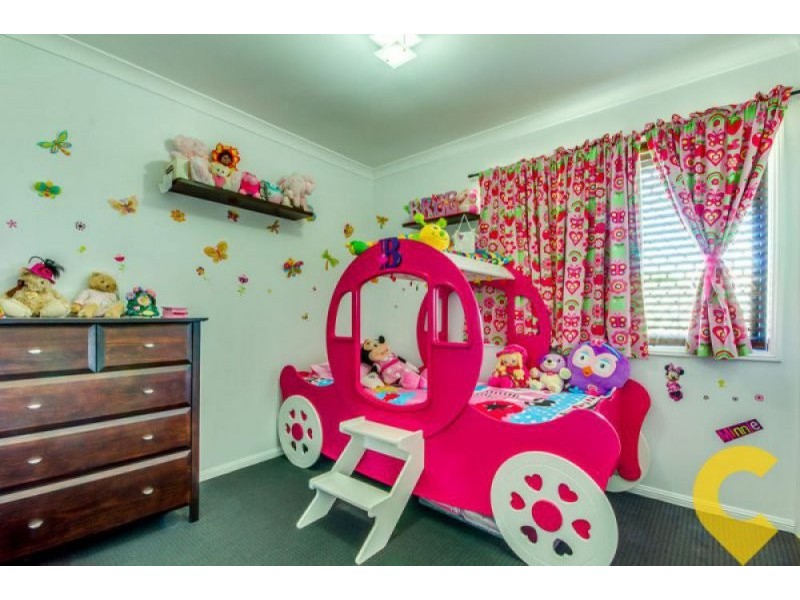 16 Lizda Street, Marsden QLD 4132