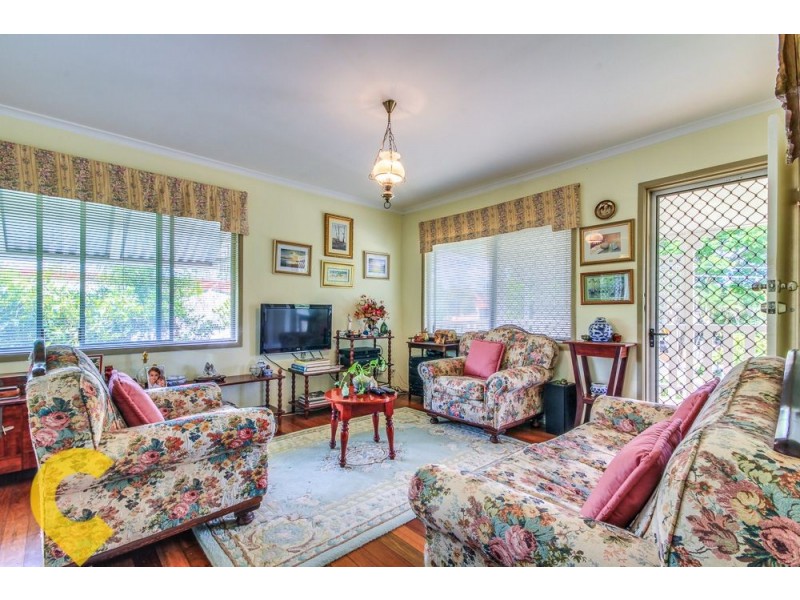 16 Lowry Street, Slacks Creek QLD 4127