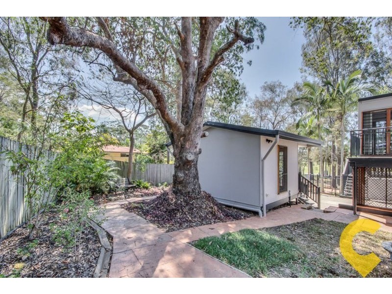 15 Burow Road, Waterford West QLD 4133