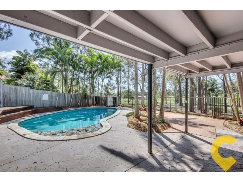 15 Burow Road, Waterford West QLD 4133