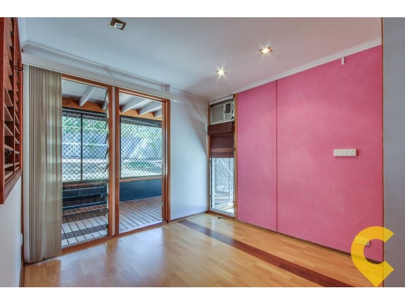 15 Burow Road, Waterford West QLD 4133