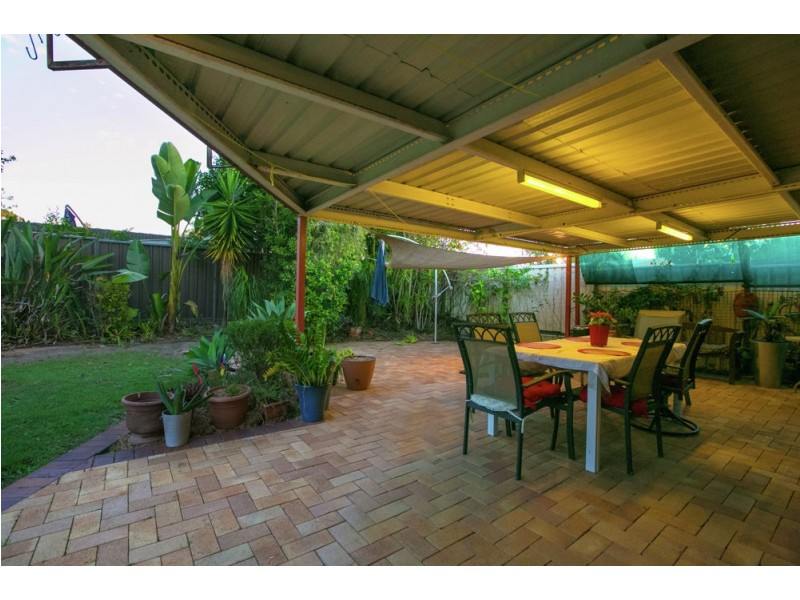 17 Westmoreland Boulevard, Springwood QLD 4127
