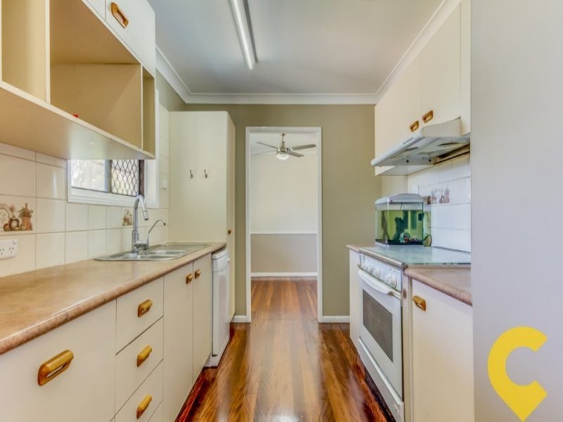 11 Karoonda Crescent, Rochedale South QLD 4123