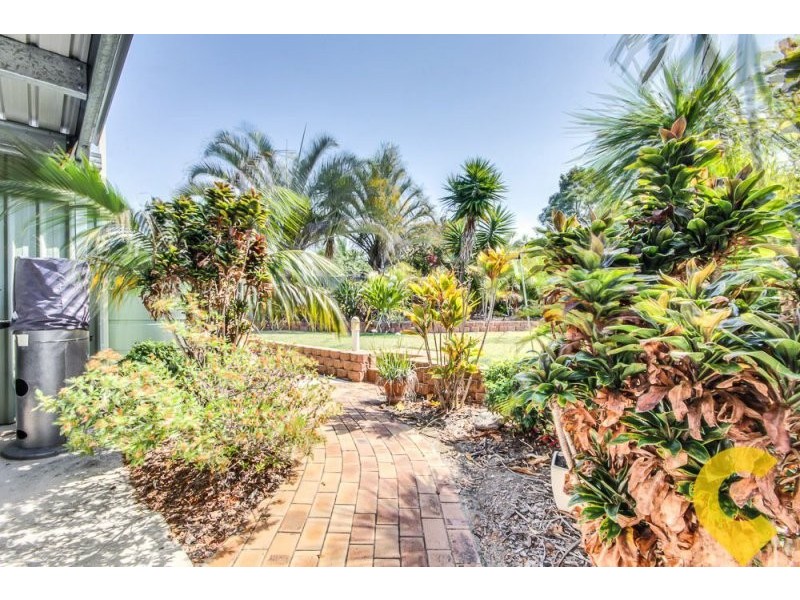 11 Dornock Drive, Boronia Heights QLD 4124