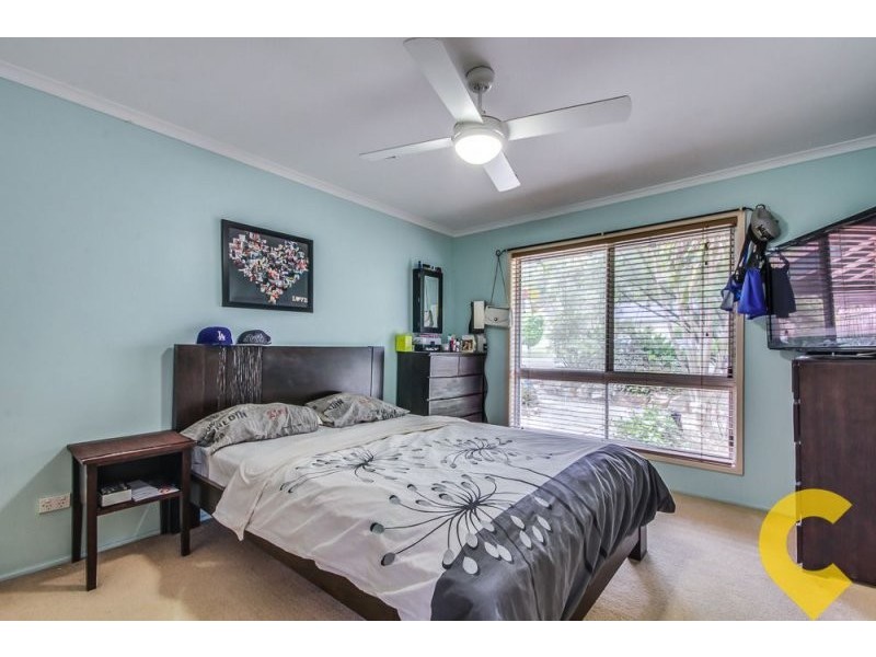 5 Deloraine Drive, Springwood QLD 4127