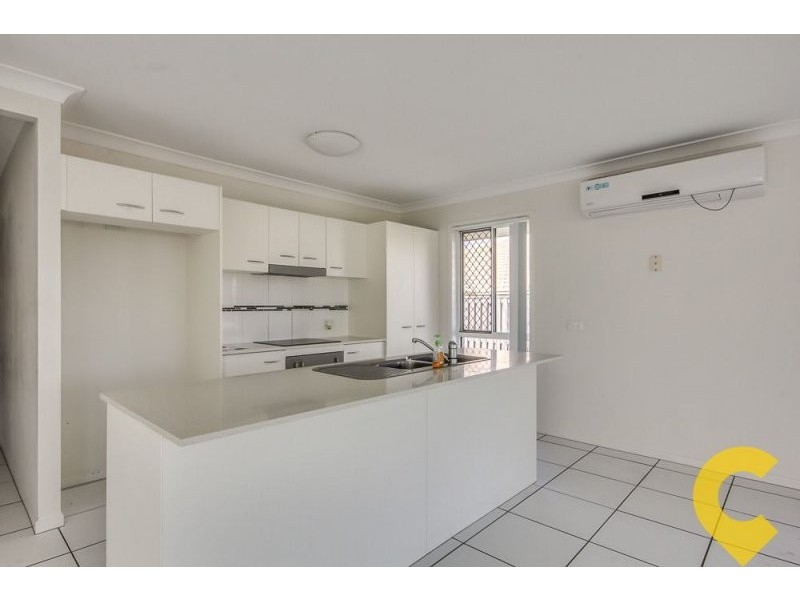 34 Sunridge Circuit, Windaroo QLD 4207