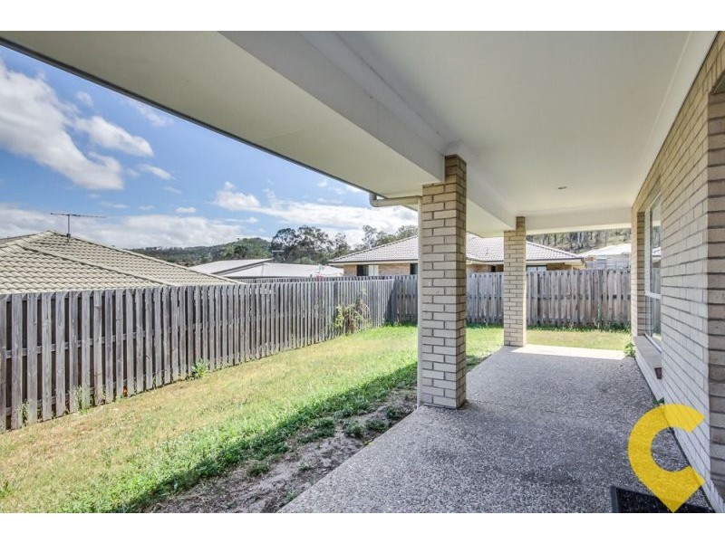 34 Sunridge Circuit, Windaroo QLD 4207