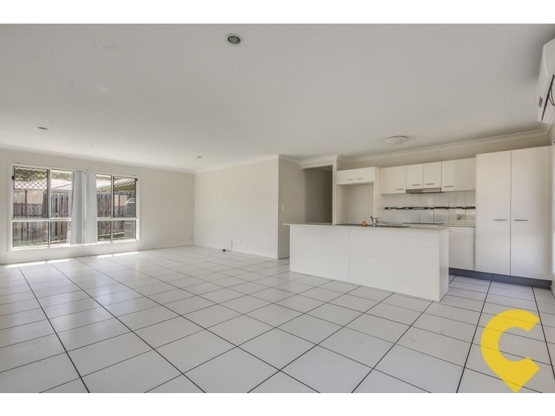 34 Sunridge Circuit, Windaroo QLD 4207