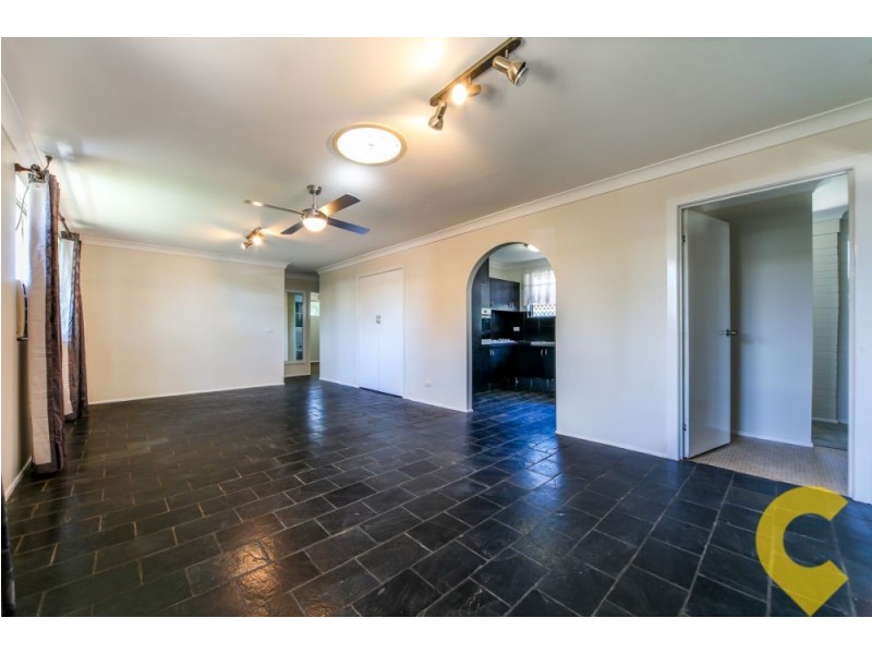 61 Warrener St, Nerang QLD 4211