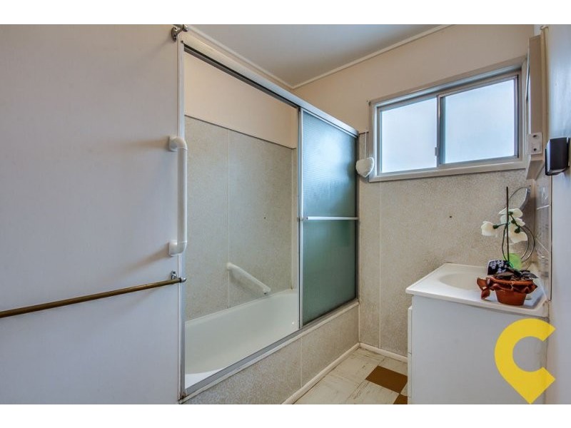 13 Belbora Road, Shailer Park QLD 4128