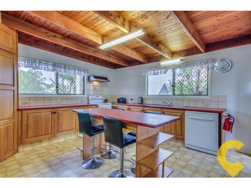 31 Brisbane Street, Kingston QLD 4114