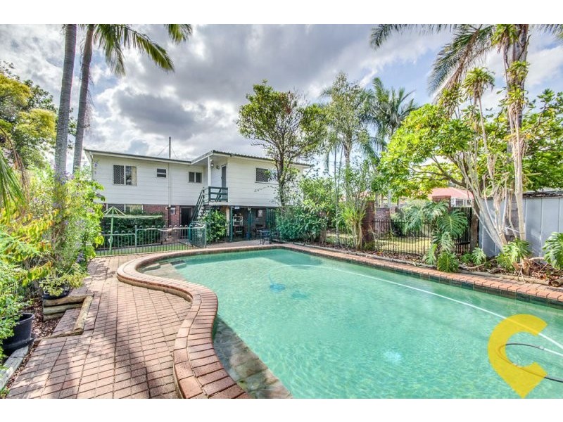 31 Brisbane Street, Kingston QLD 4114