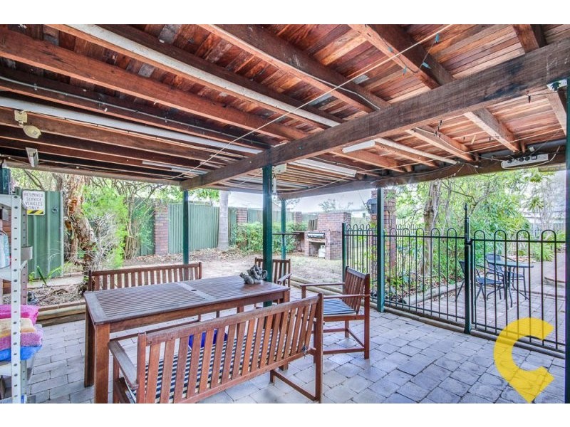 31 Brisbane Street, Kingston QLD 4114