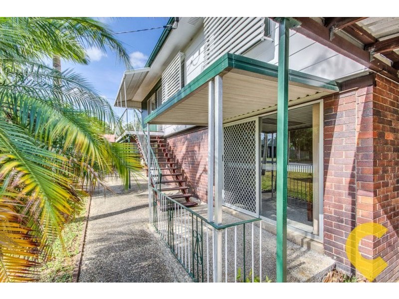 31 Brisbane Street, Kingston QLD 4114