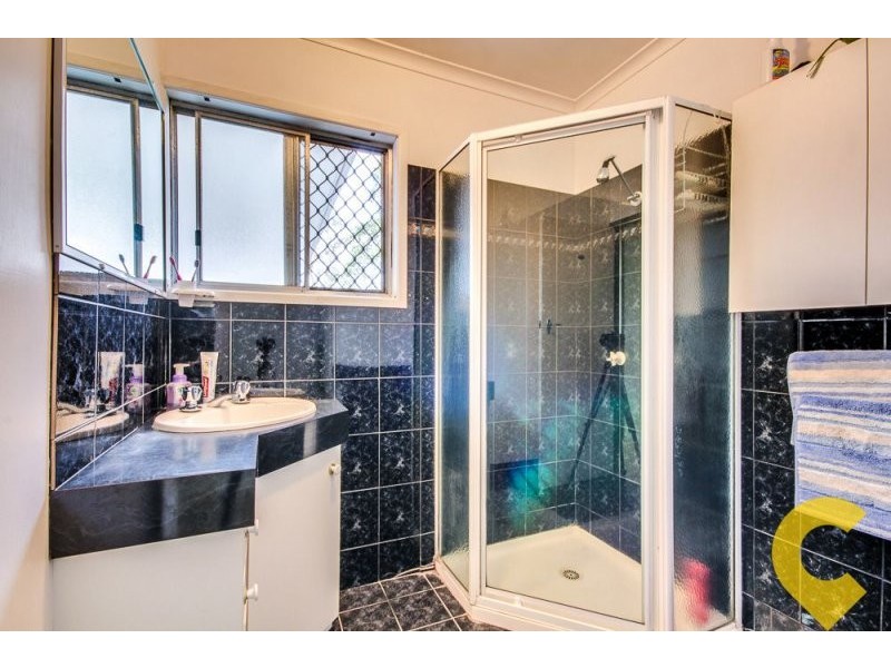 31 Brisbane Street, Kingston QLD 4114