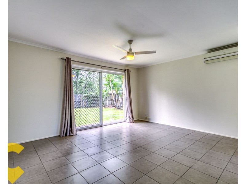 5 Melrose Place, Eagleby QLD 4207