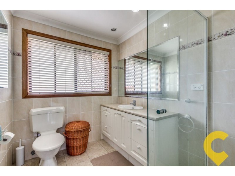 9 Kurru Street, Eight Mile Plains QLD 4113