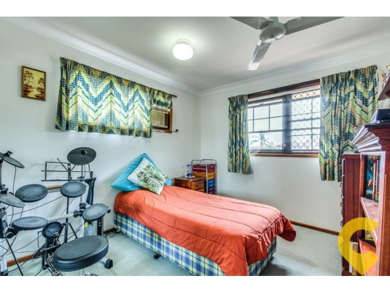 9 Kurru Street, Eight Mile Plains QLD 4113