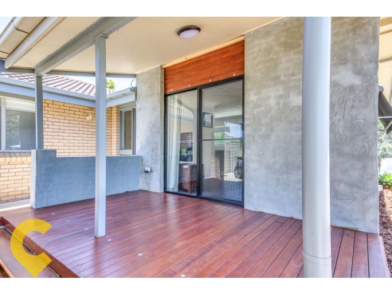 22 Veronica Avenue, Daisy Hill QLD 4127