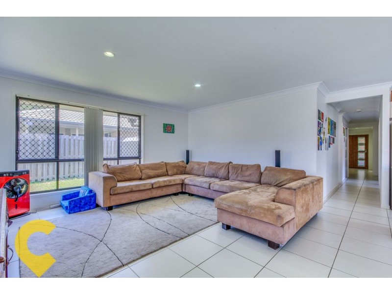 40 Sunridge Circuit, Bahrs Scrub QLD 4207