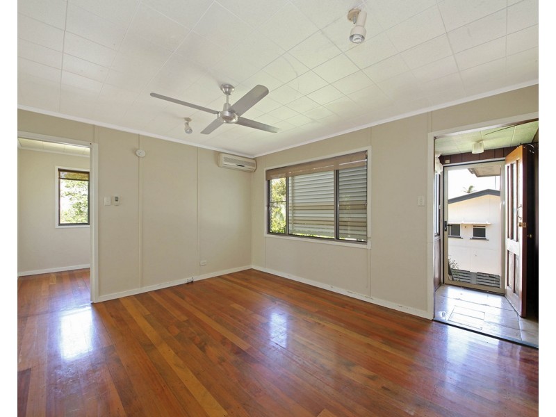 22 Henty Street, Woodridge QLD 4114