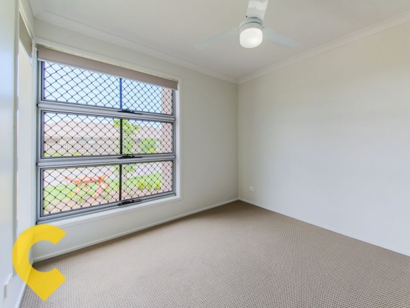 4 Denham Cct, Willow Vale QLD 4209
