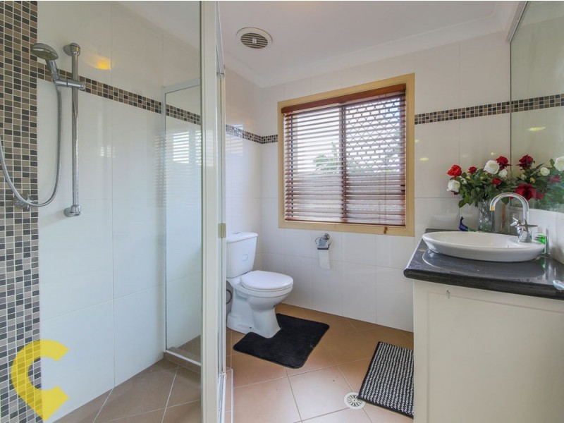 3 Benbow Court, Springwood QLD 4127