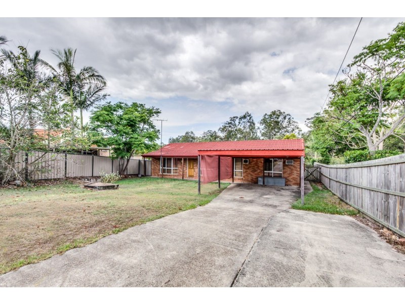 26 Colisa Crescent, Regents Park QLD 4118