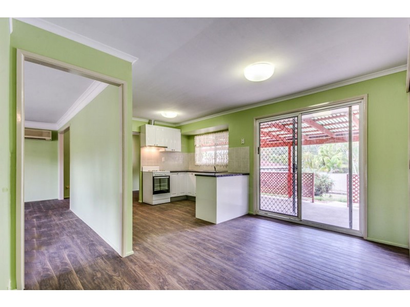 26 Colisa Crescent, Regents Park QLD 4118