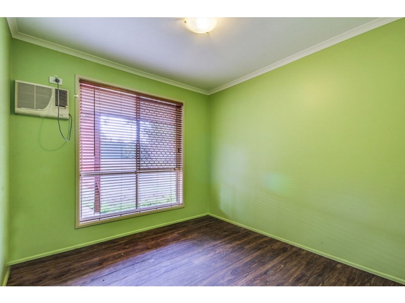 26 Colisa Crescent, Regents Park QLD 4118