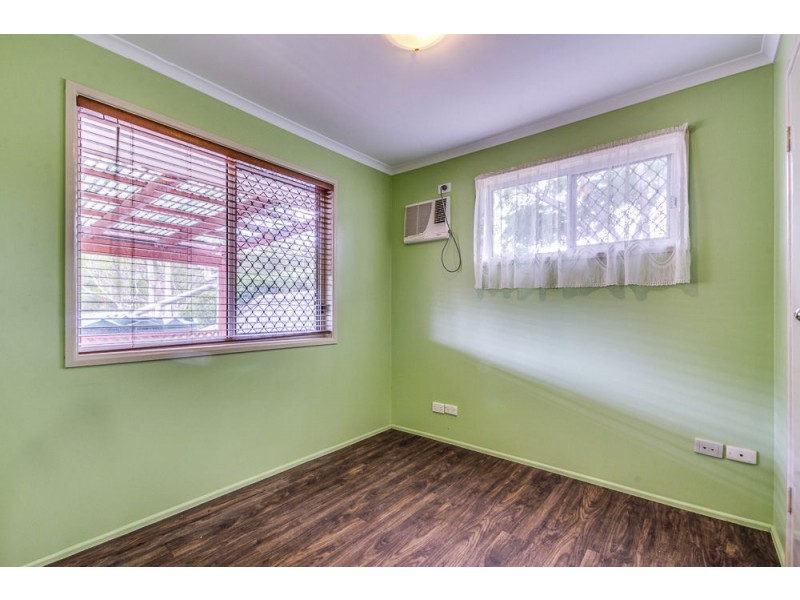 26 Colisa Crescent, Regents Park QLD 4118