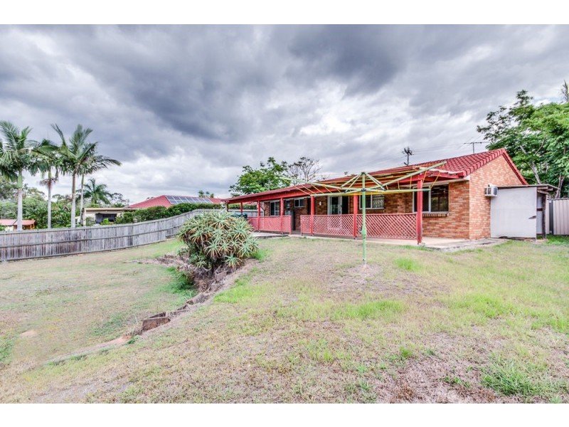 26 Colisa Crescent, Regents Park QLD 4118