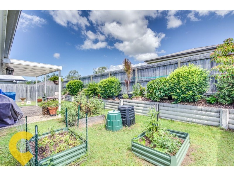 34 Stoneleigh Way, Holmview QLD 4207