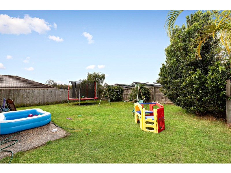 9 Saltram Avenue, Holmview QLD 4207