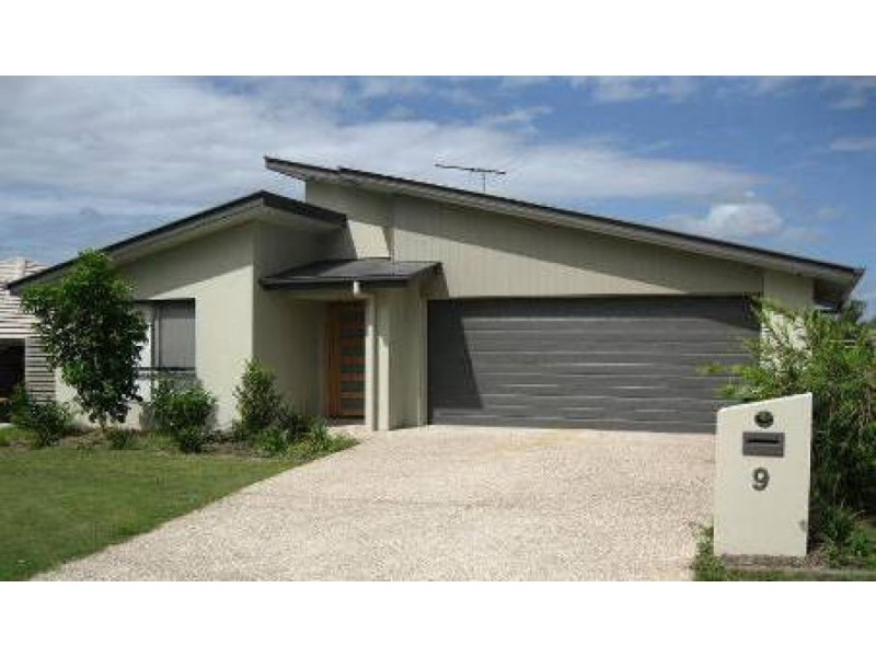 9 Saltram Avenue, Holmview QLD 4207