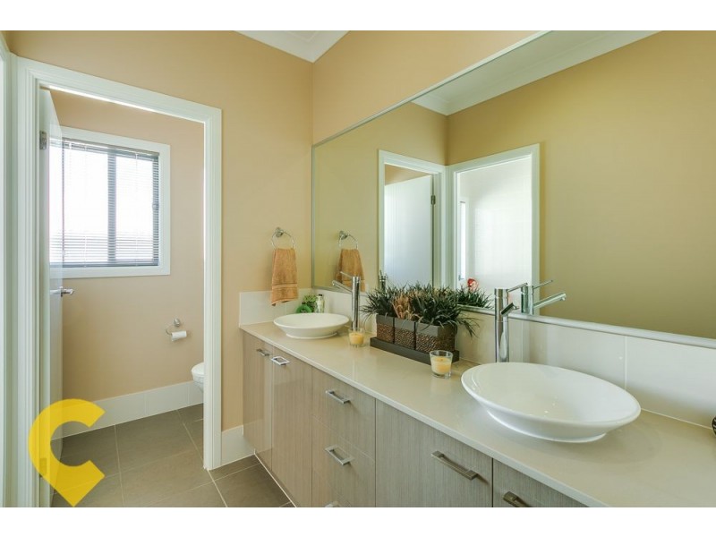 52 Rose Valley Drive, Upper Coomera QLD 4209